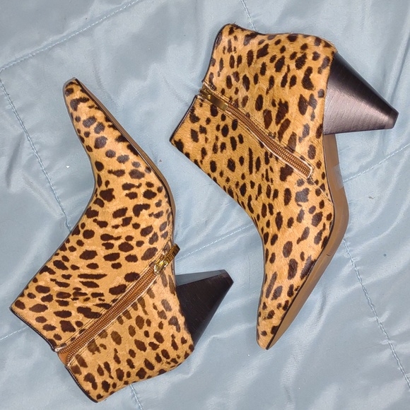 👣FRANCO SARTO 🇺🇲Delighted2 Leopard Booties footwear - Picture 12 of 16